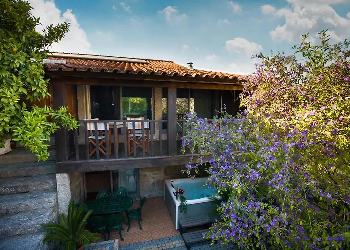 Pedra Bela - Cozy House W/ Private Jacuzzi @ Geres
